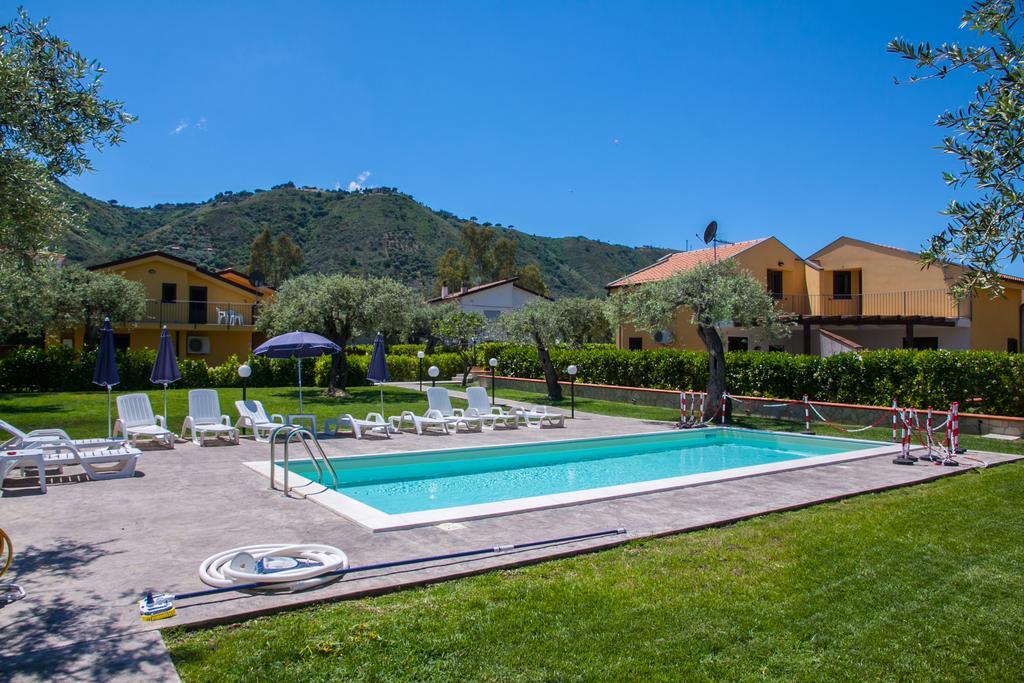 Baia Degli Ulivi Apartments 체팔루 외부 사진