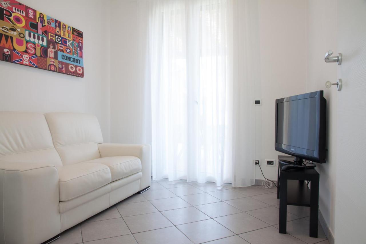 Baia Degli Ulivi Apartments 체팔루 객실 사진